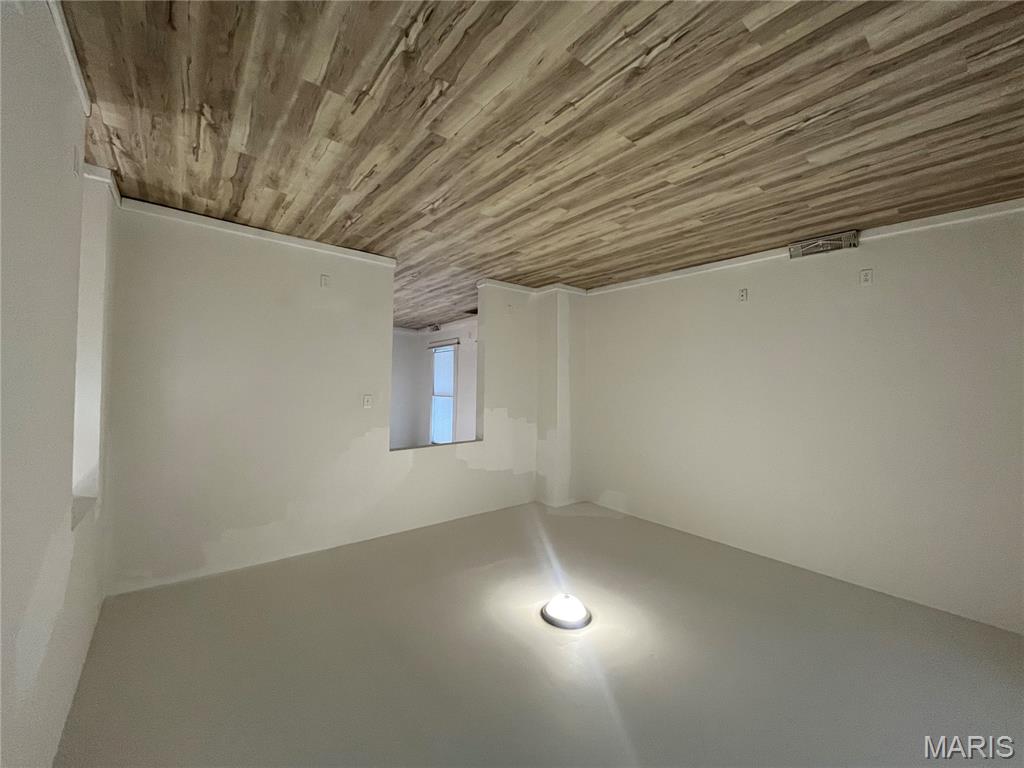 1608 3rd Street Madison, IL 62060 - Photo 8 of 18