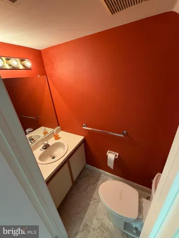 $275,000 | 2 Michele Court, Levittown, PA 19057