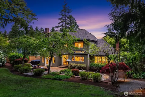 $1,498,000 | 23228 Southeast 15th Court, Sammamish, WA 98075