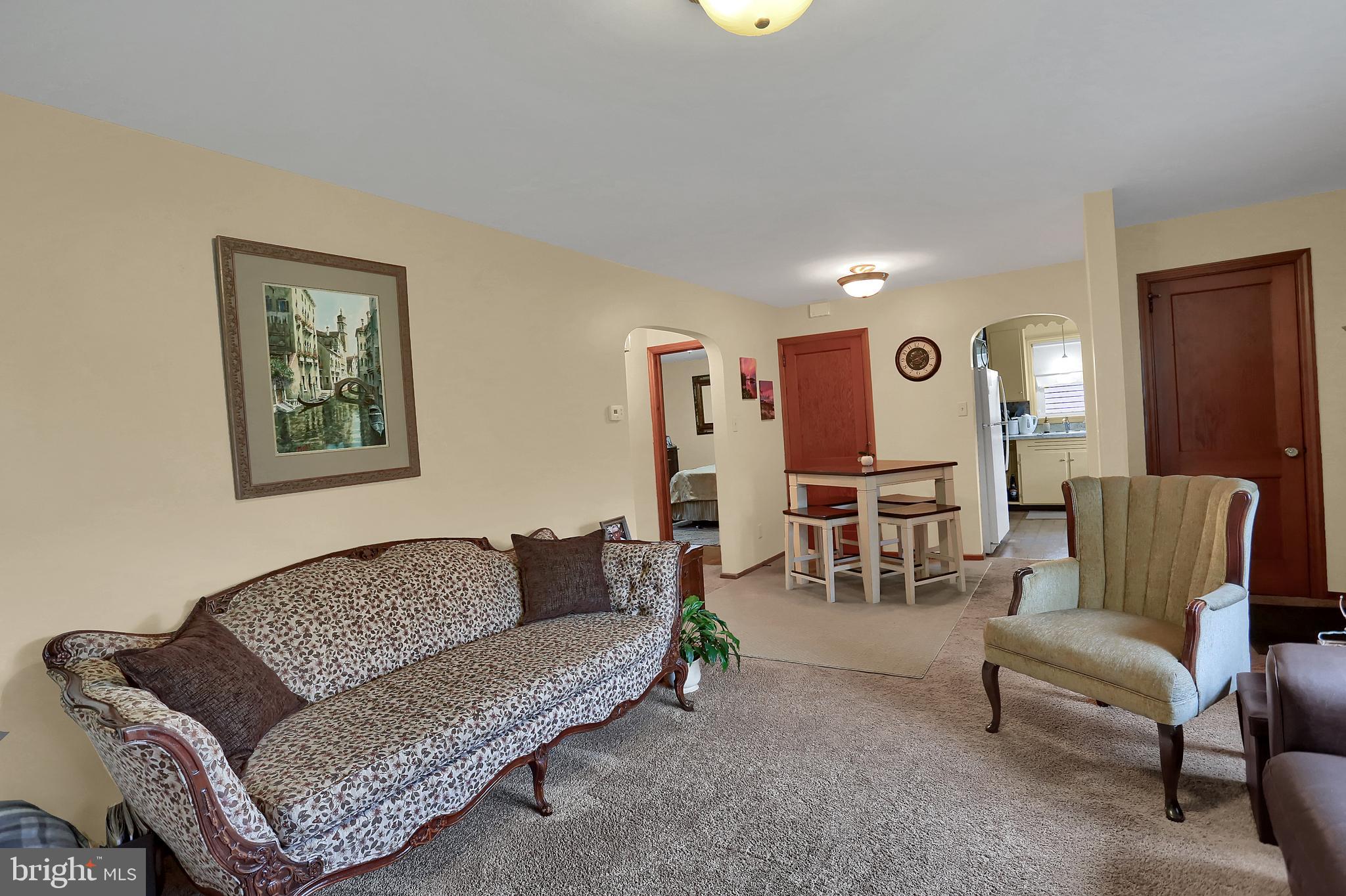 6571 York Road Spring Grove, PA 17362 - Photo 16 of 29 Gallery Image 16