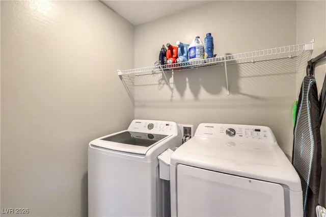 $3,333 | 10646 Silver Pond Avenue, Las Vegas, NV 89135