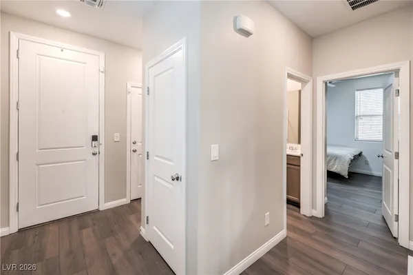 $3,333 | 10646 Silver Pond Avenue, Las Vegas, NV 89135