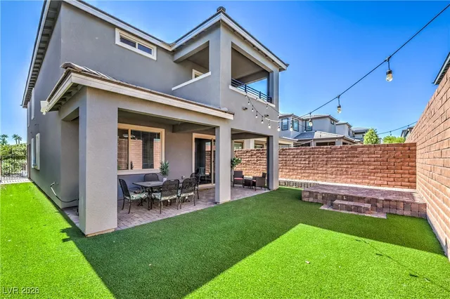 $3,333 | 10646 Silver Pond Avenue, Las Vegas, NV 89135