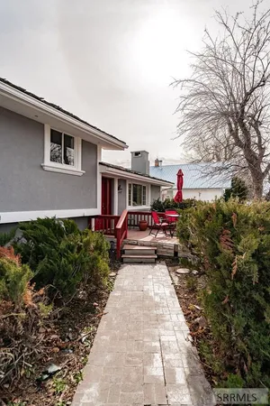 $374,900 | 386 North Fisher Street, Blackfoot, ID 83221