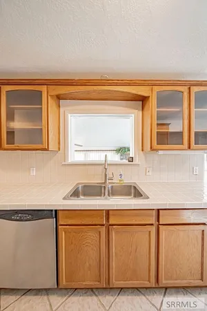 $374,900 | 386 North Fisher Street, Blackfoot, ID 83221