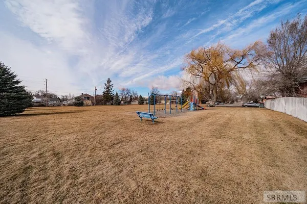 $374,900 | 386 North Fisher Street, Blackfoot, ID 83221