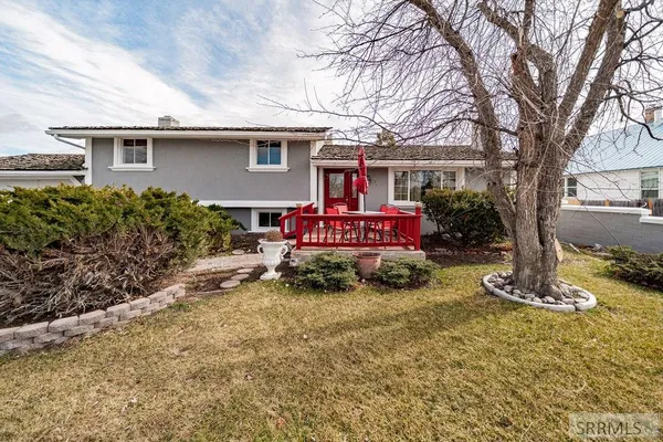 $374,900 | 386 North Fisher Street, Blackfoot, ID 83221