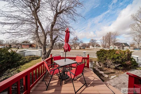 $374,900 | 386 North Fisher Street, Blackfoot, ID 83221