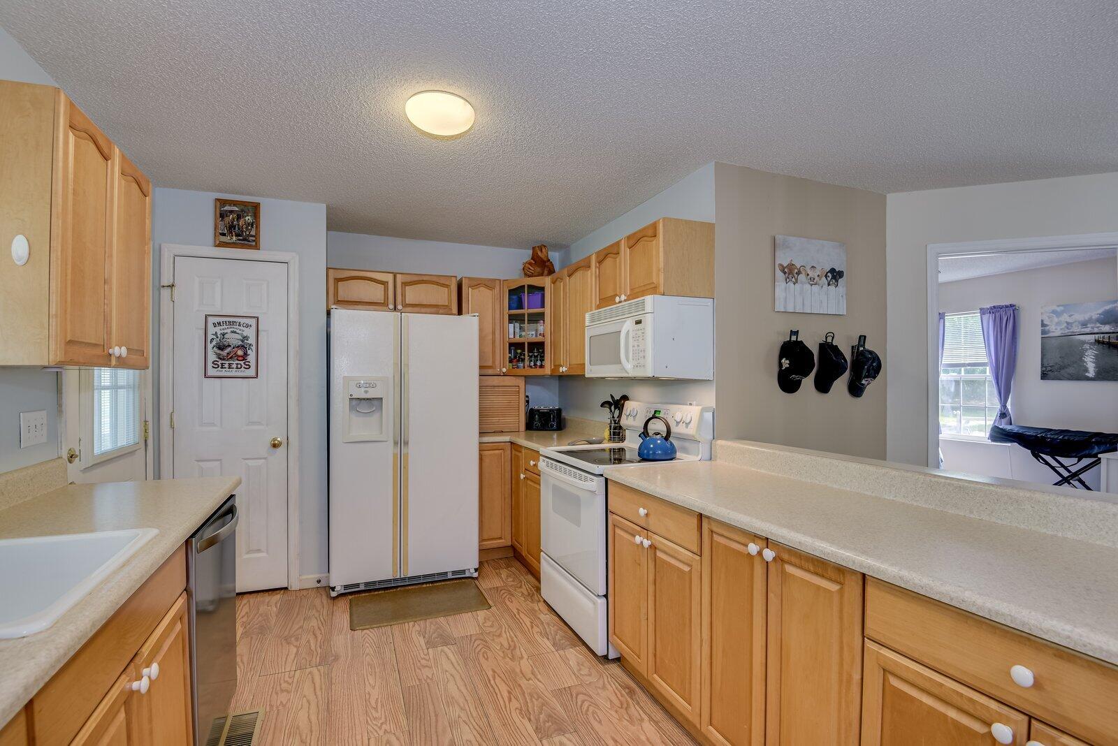 4127 Vaucluse Road Aiken, SC 29801 - Photo 25 of 44