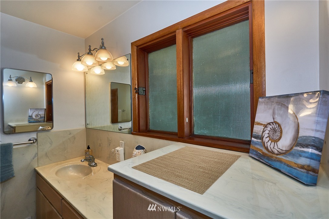 520 Scenic Way Kent, WA 98030 - Photo 15 of 18