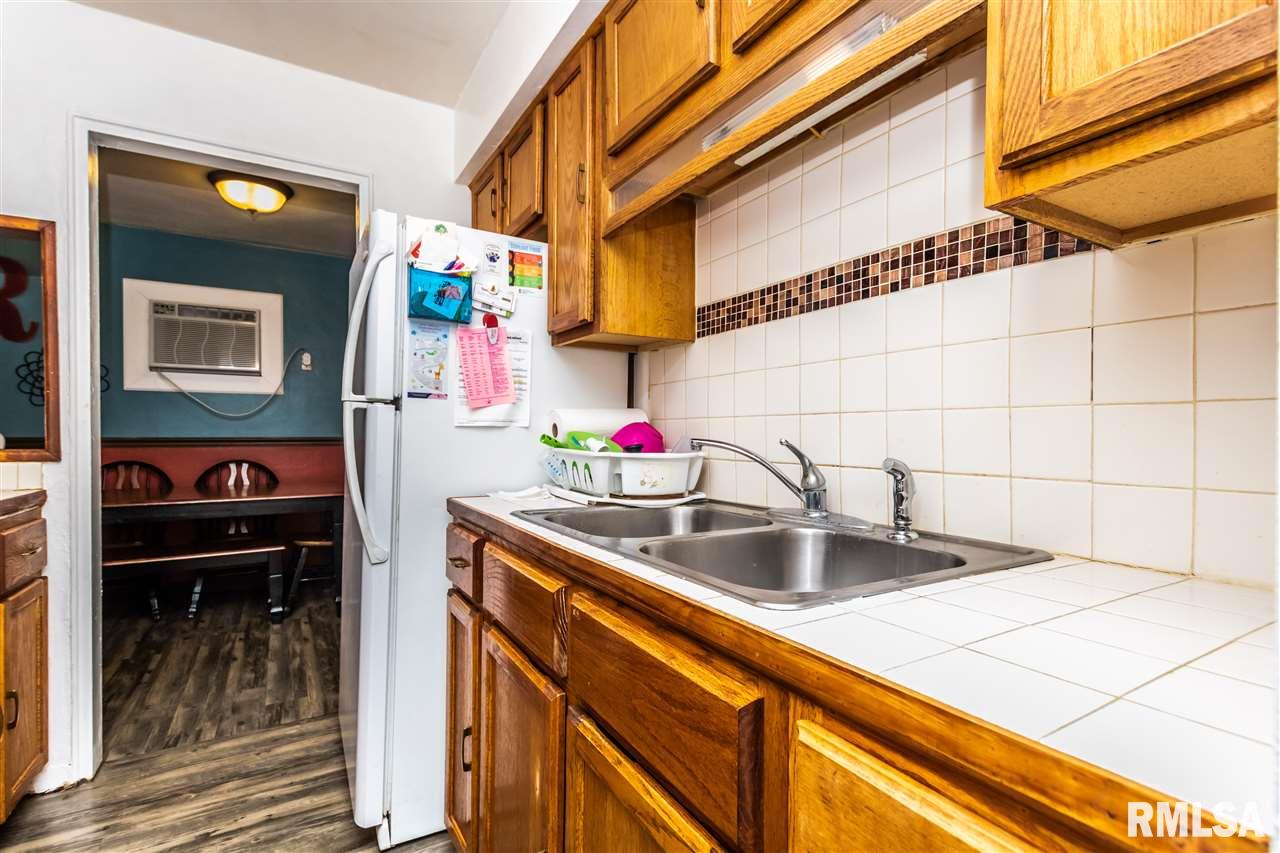 207 Craig Road Marquette Heights, IL 61554 - Photo 9 of 25 Gallery Image 9