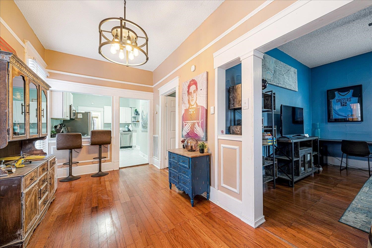 977 Philadelphia Street Memphis, TN 38104 - Photo 4 of 14 a living room with furniture and a floor to ceiling window