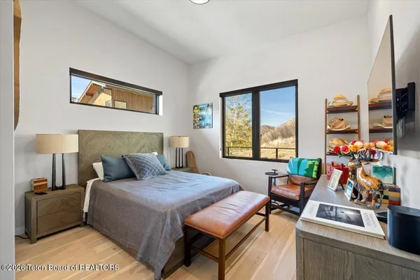 $4,500,000 | 14270 Wagon Road, Jackson, WY 83001