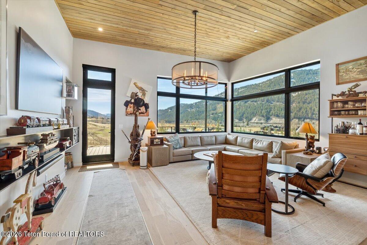 14270 Wagon Road Jackson, WY 83001 - Photo 5 of 29 Main Level Living Room