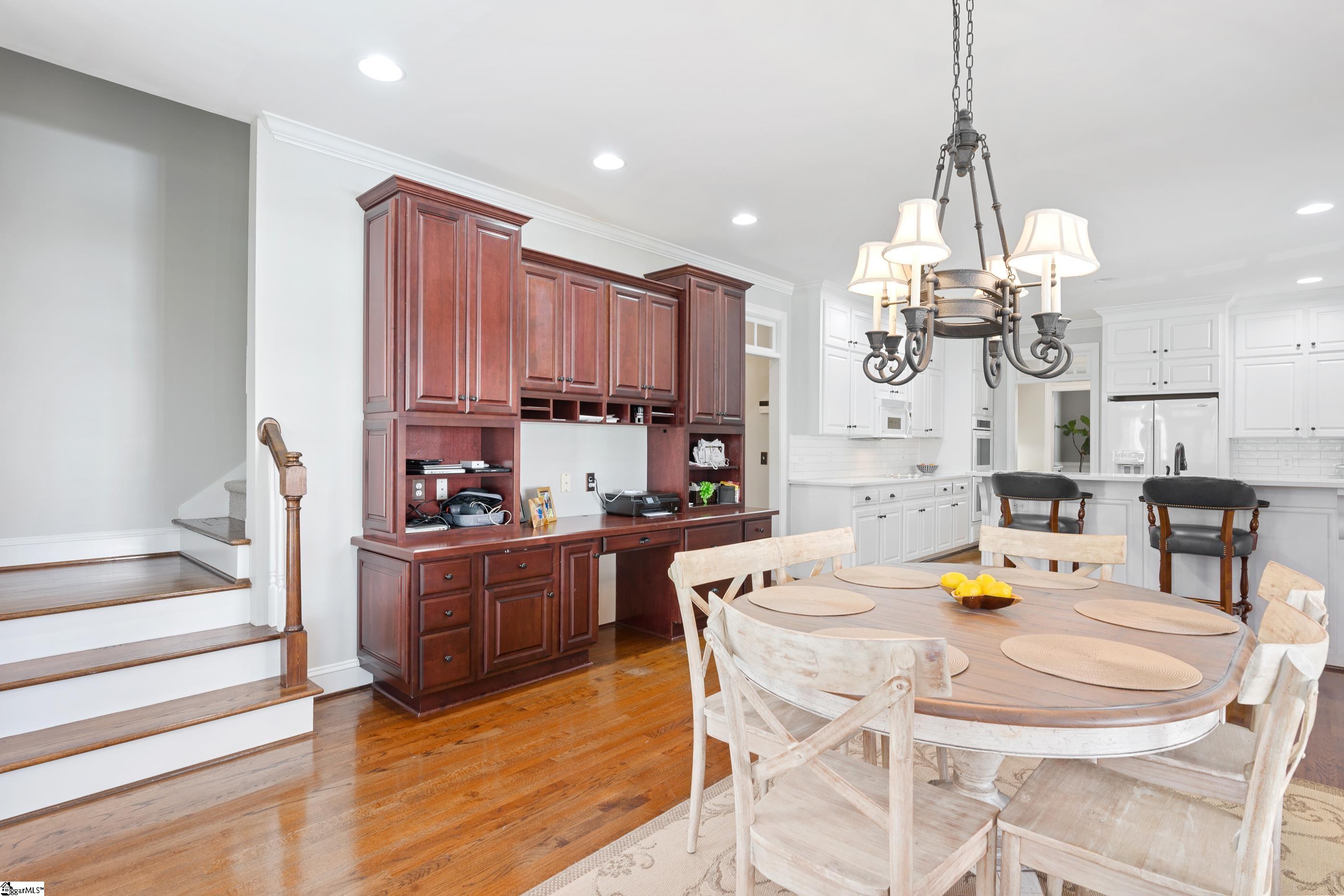 241 English Oak Road Simpsonville, SC 29681 - Photo 17 of 36 Gallery Image 17