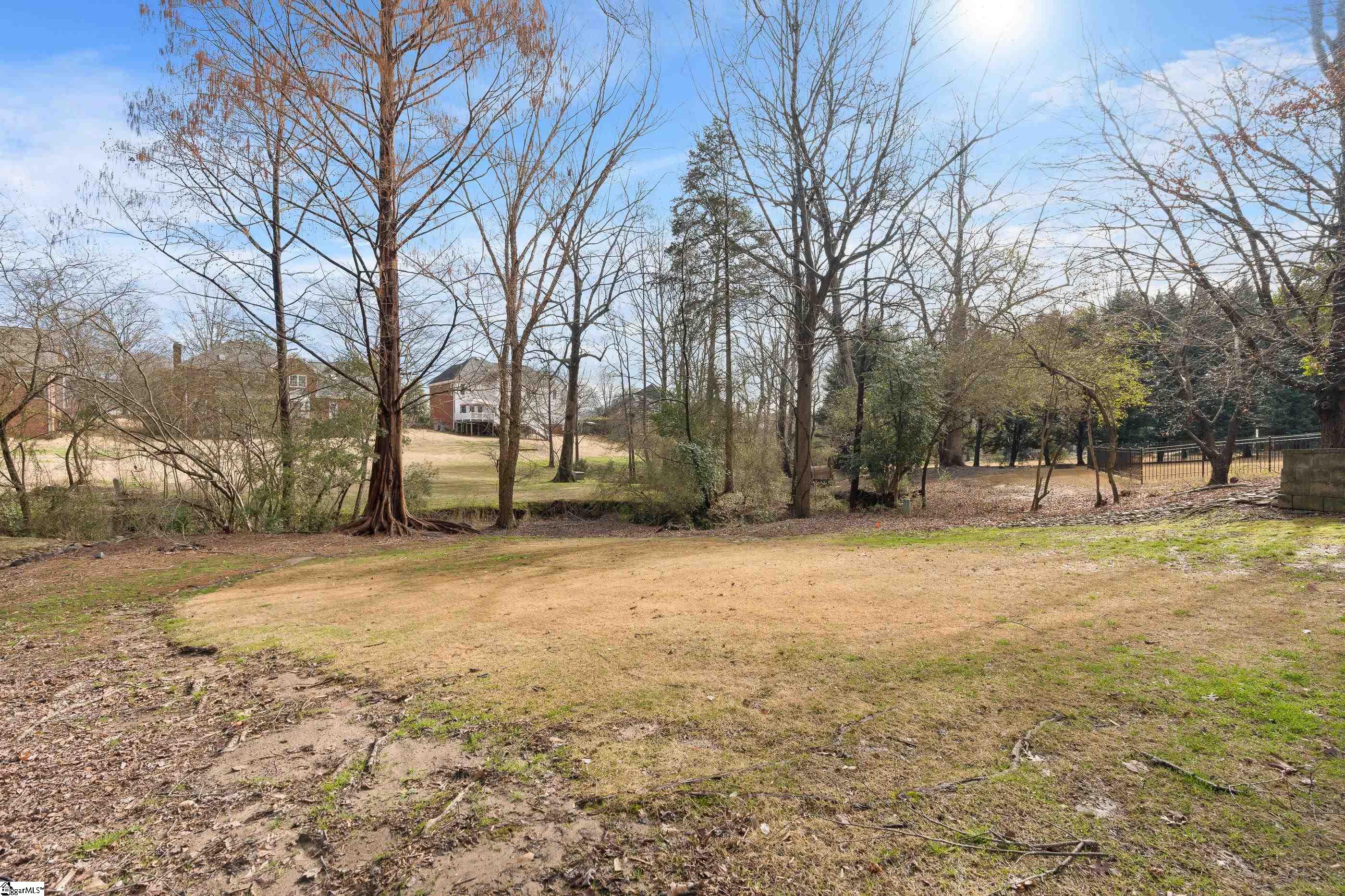 241 English Oak Road Simpsonville, SC 29681 - Photo 31 of 36 Gallery Image 31