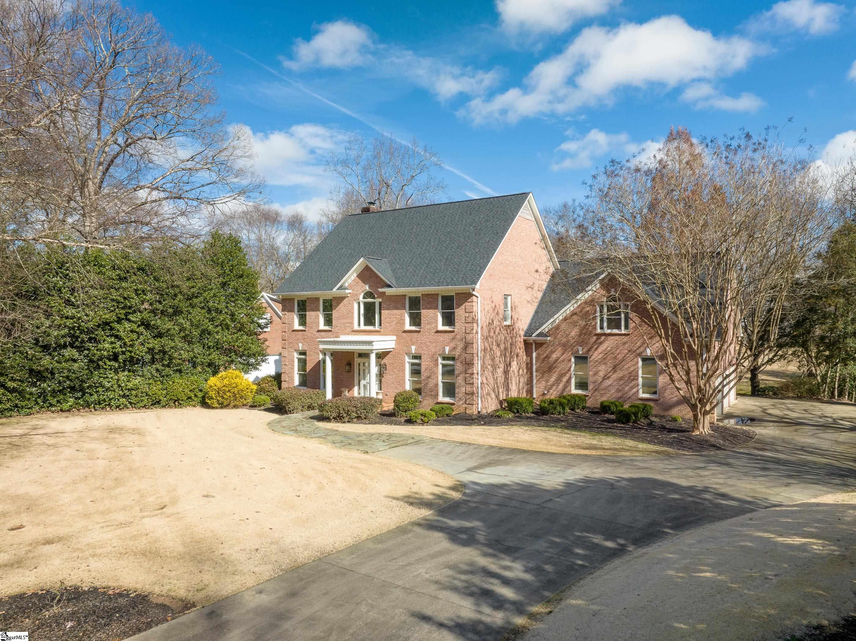 241 English Oak Road Simpsonville, SC 29681 - Photo 4 of 36 Gallery Image 4