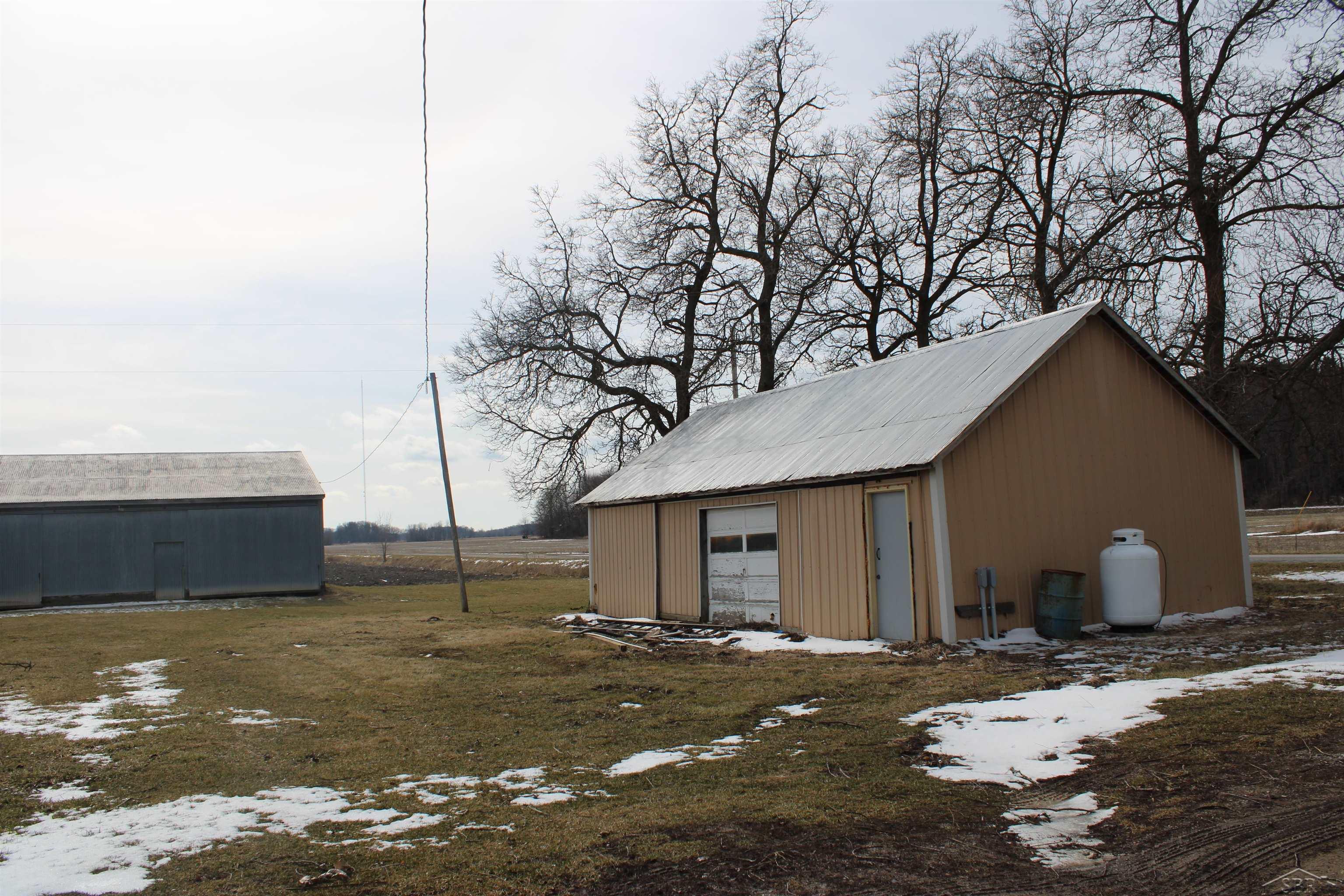 12005 Amman Road St. Charles, MI 48655 - Photo 35 of 38 50101893-34.JPG