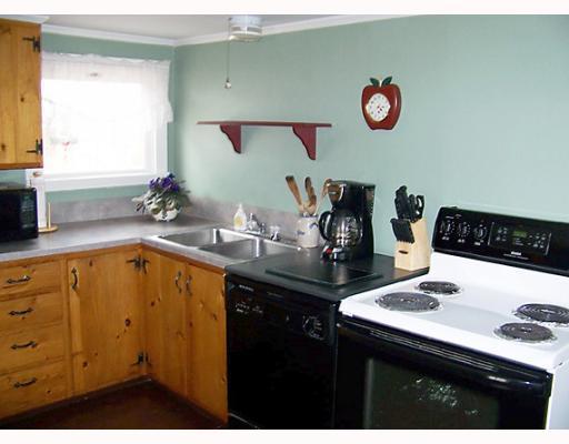 13 Borough Road Chesterville, ME 04938 - Photo 2 of 8 Kitchen.