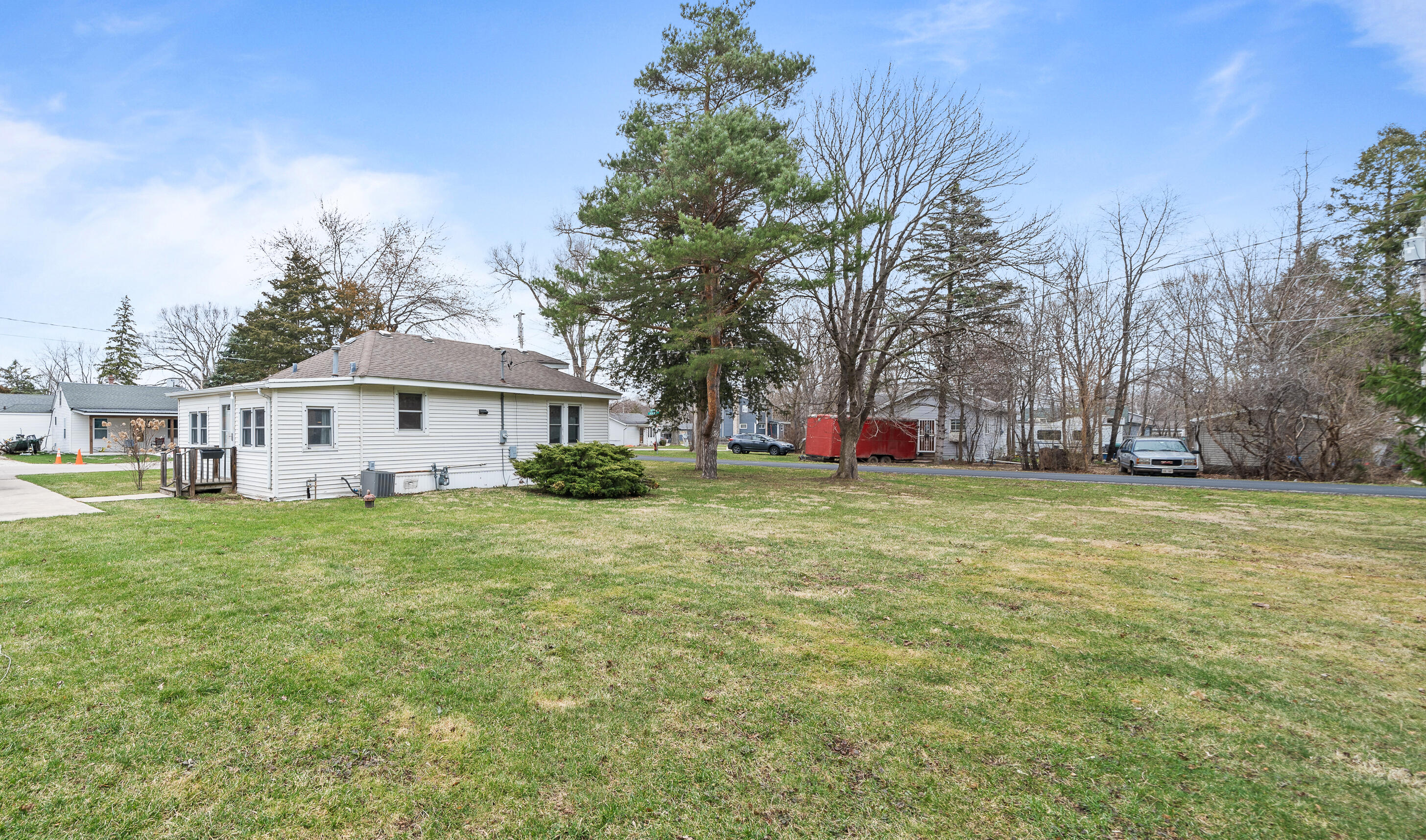 N1461 Jasmine Road Bloomfield, WI 53128 - Photo 31 of 39 N1461 Jasmine Dr-37