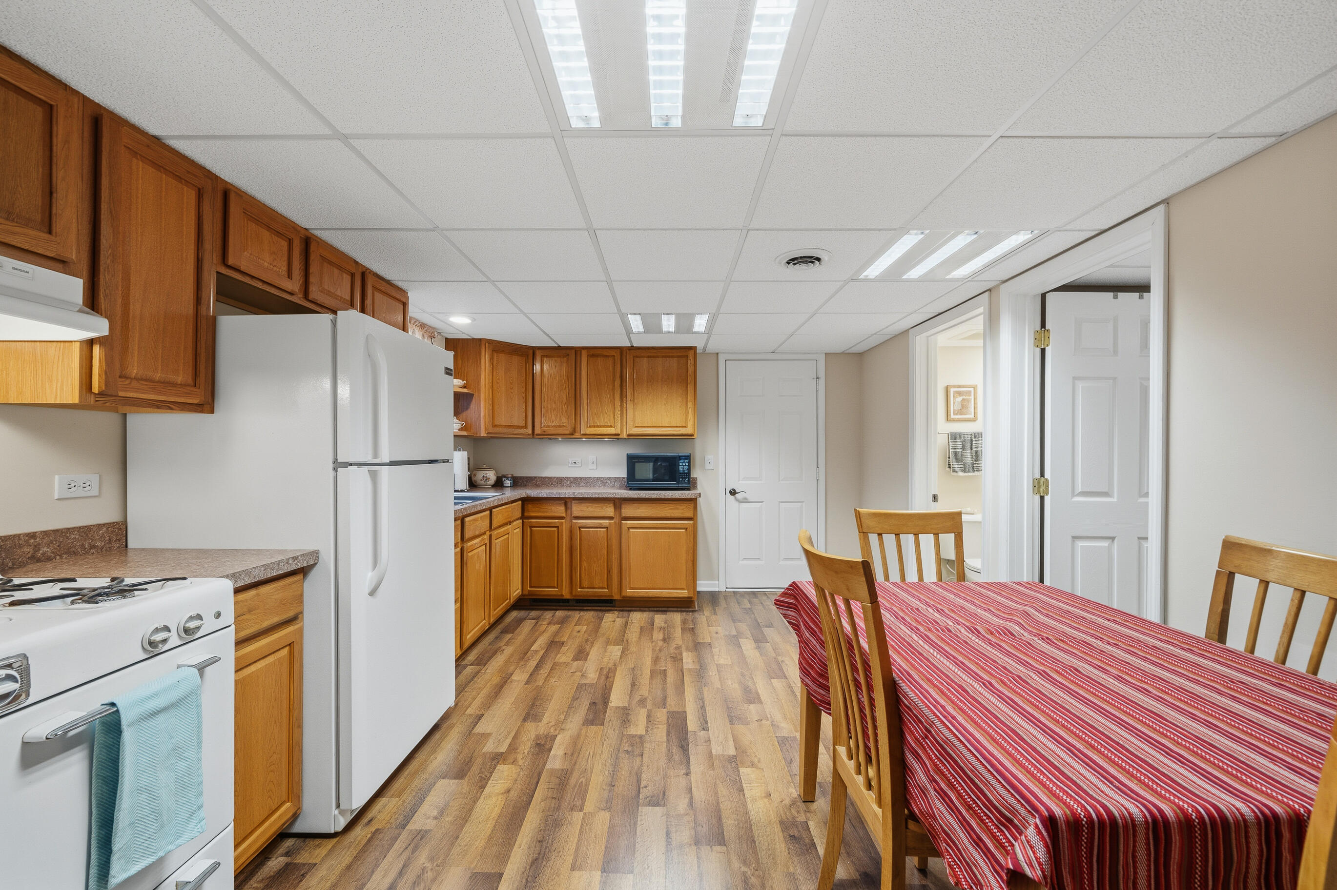 N1461 Jasmine Road Bloomfield, WI 53128 - Photo 9 of 39 N1461 Jasmine Dr-19