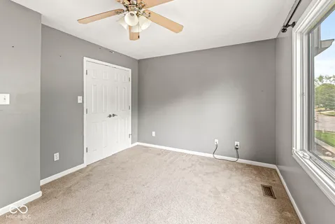 $349,900 | 6442 Royal Oakland Drive, Indianapolis, IN 46236