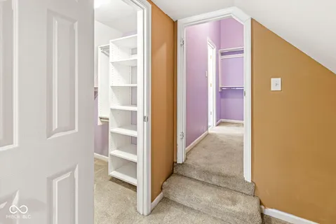 $349,900 | 6442 Royal Oakland Drive, Indianapolis, IN 46236