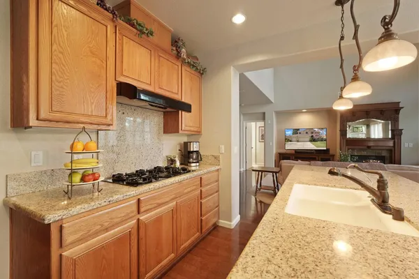 $845,000 | 2043 Derrick Avenue, Manteca, CA 95337