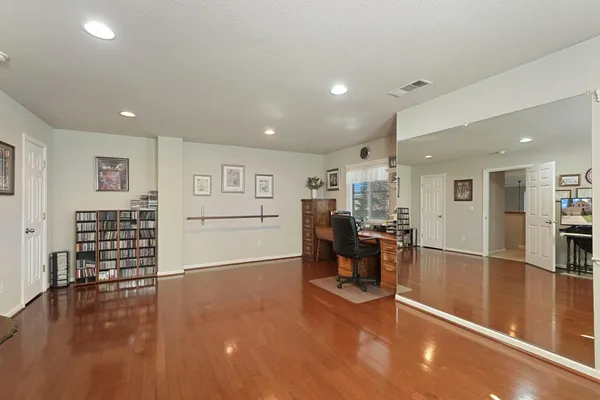 $845,000 | 2043 Derrick Avenue, Manteca, CA 95337