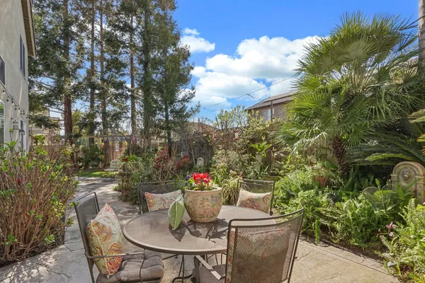 $845,000 | 2043 Derrick Avenue, Manteca, CA 95337