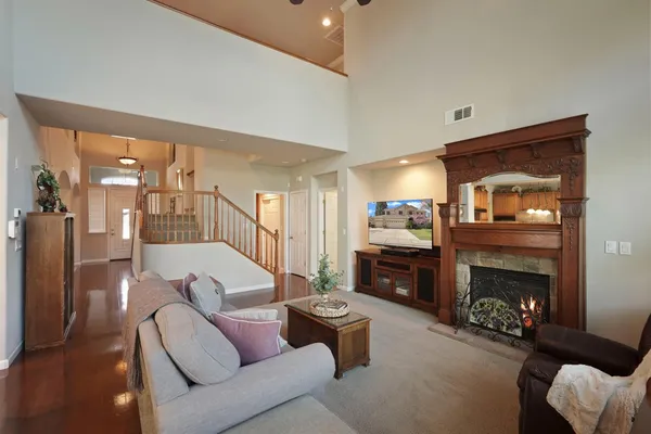 $845,000 | 2043 Derrick Avenue, Manteca, CA 95337