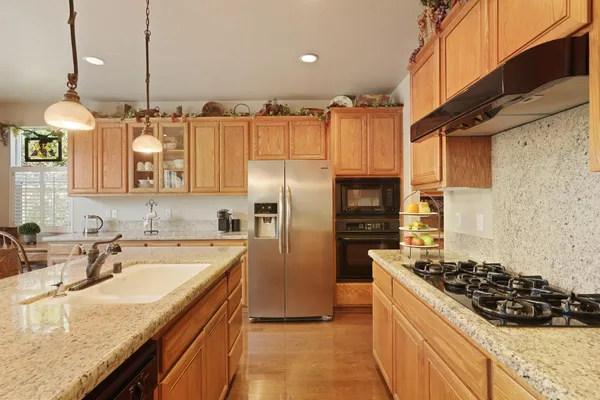 $845,000 | 2043 Derrick Avenue, Manteca, CA 95337