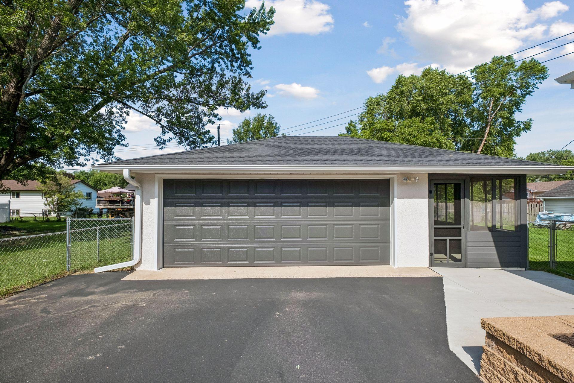 5919 Carlson Street Shoreview, MN 55126 - Photo 39 of 42 Gallery Image 39