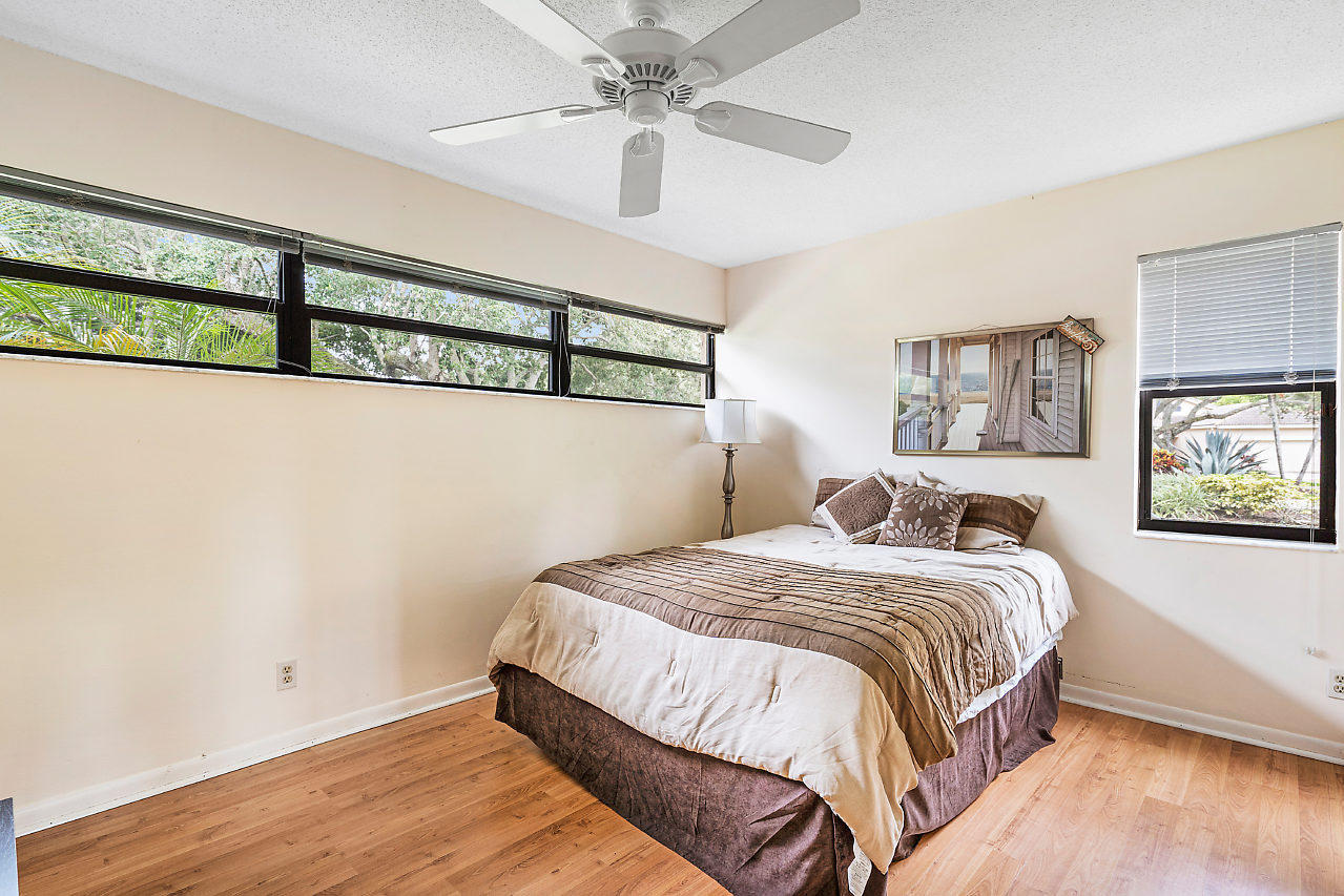 4211 Northwest 26th Court Boca Raton, FL 33434 - Photo 14 of 46 010-4211NW26thCt-BocaRaton-FL-small