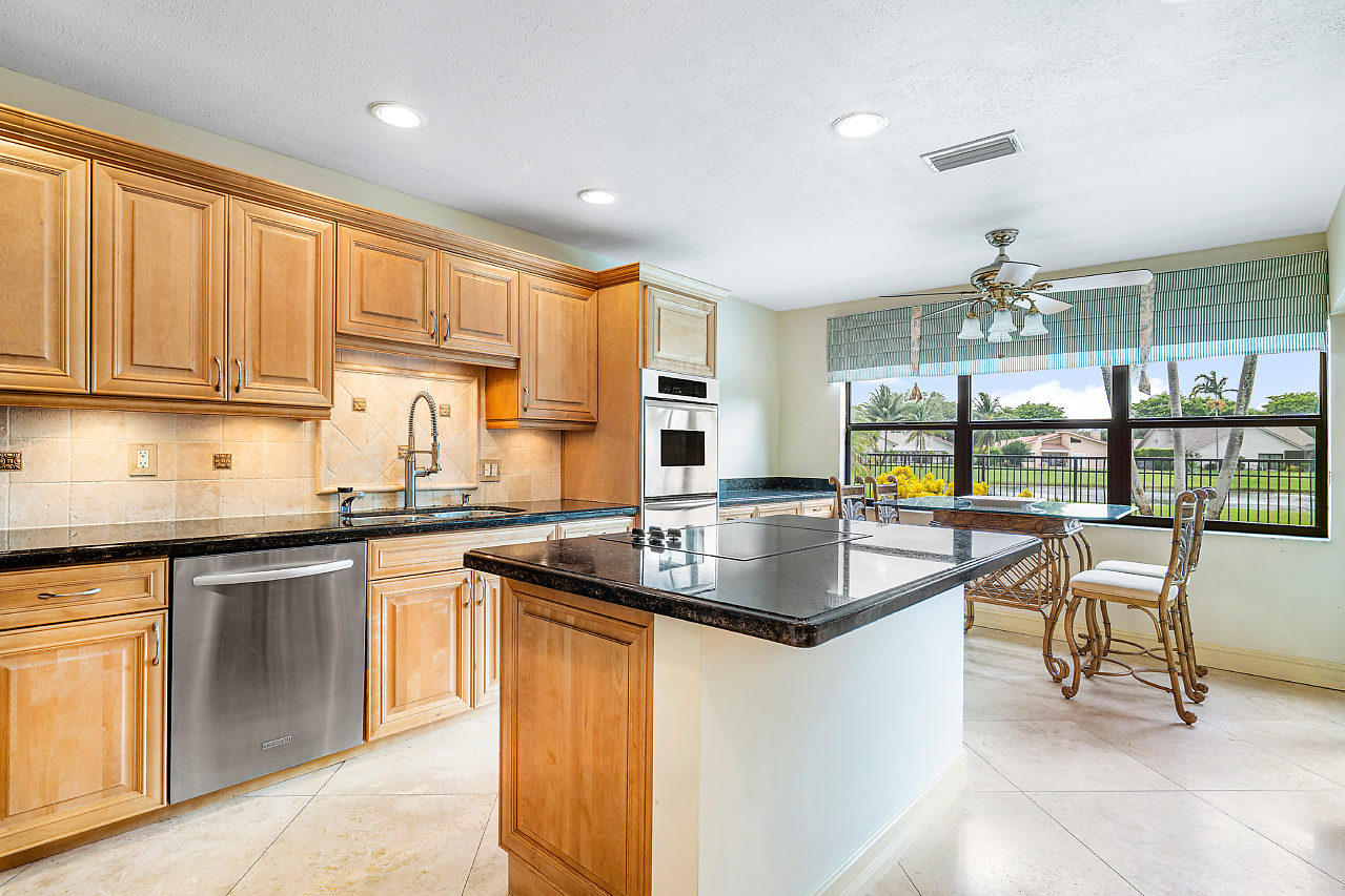 4211 Northwest 26th Court Boca Raton, FL 33434 - Photo 16 of 46 012-4211NW26thCt-BocaRaton-FL-small