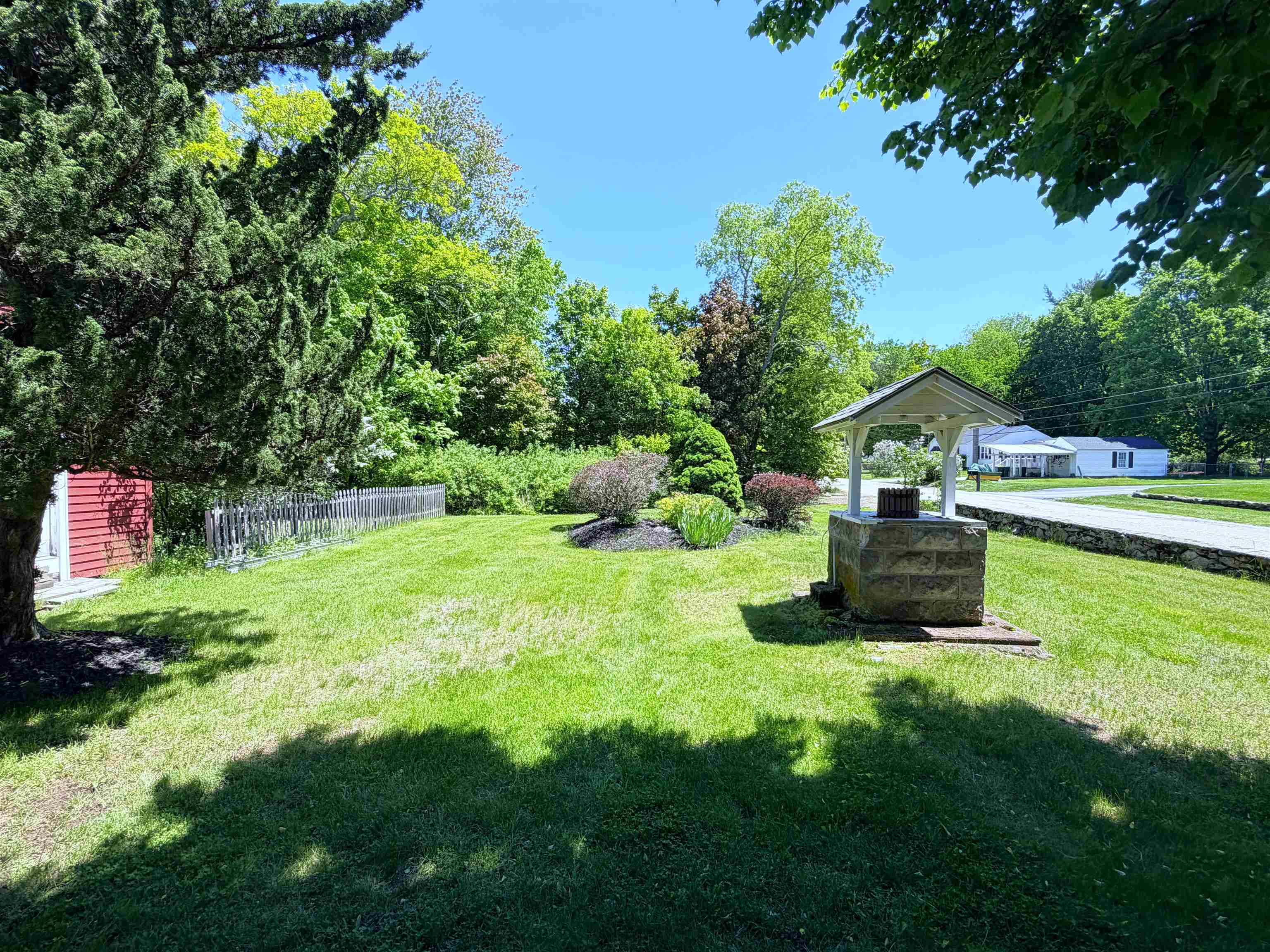 4 Autumn Street Rochester, NH 03868 - Photo 57 of 59