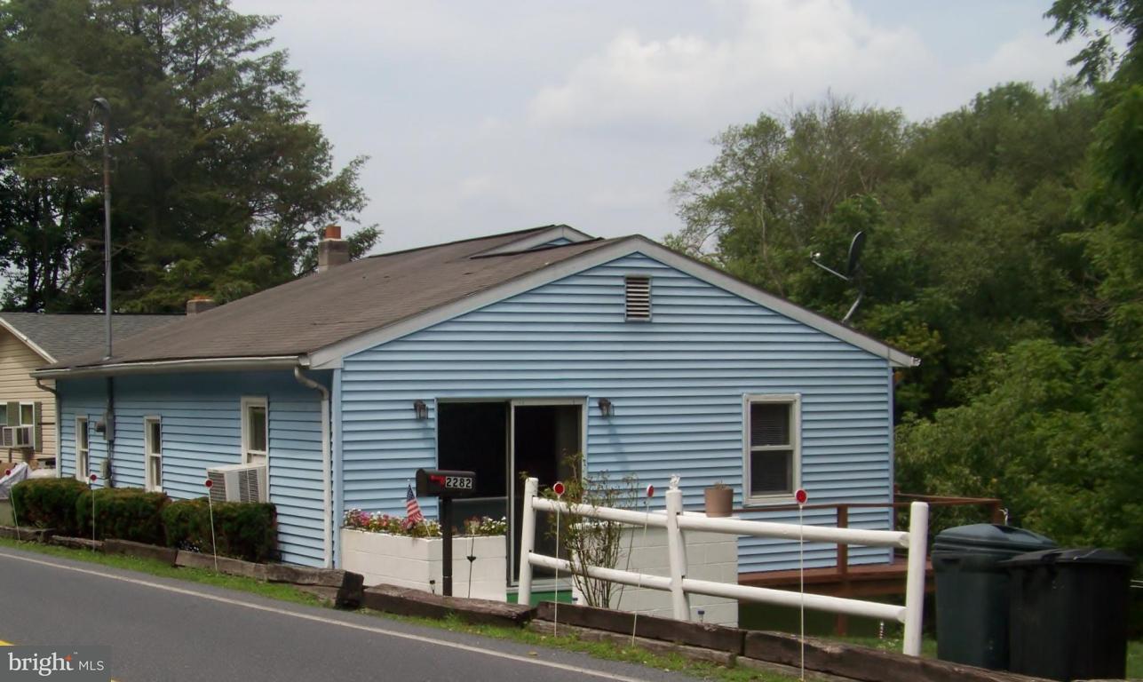 2282 Quarry Road Lebanon, PA 17046 - Photo 1 of 17 Gallery Image 1