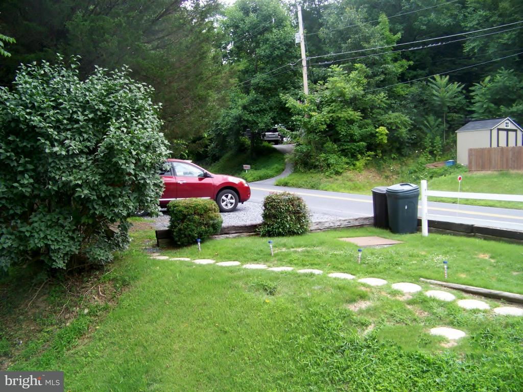 2282 Quarry Road Lebanon, PA 17046 - Photo 13 of 17 Gallery Image 13