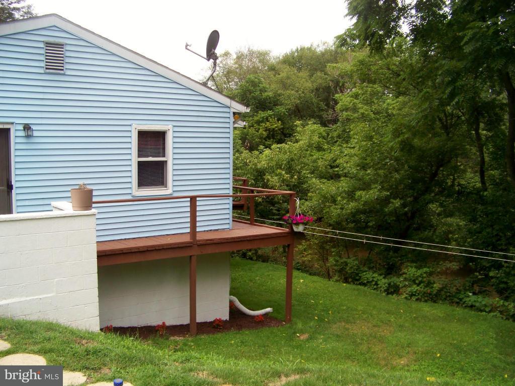 2282 Quarry Road Lebanon, PA 17046 - Photo 14 of 17 Gallery Image 14