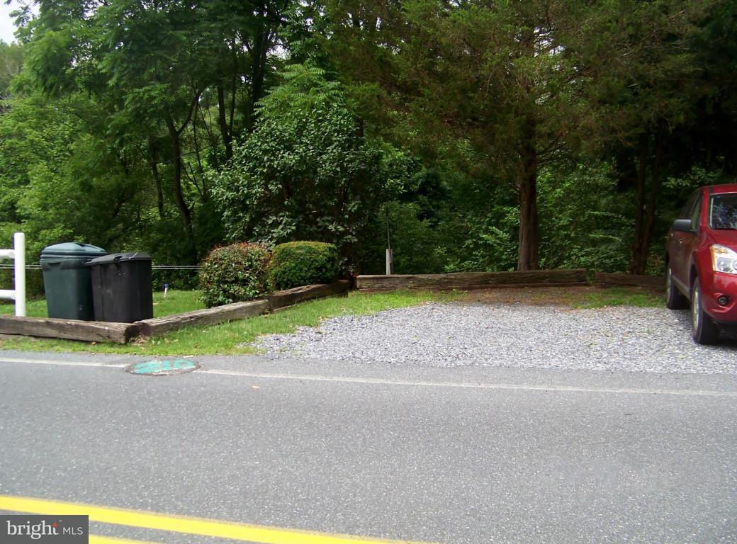 2282 Quarry Road Lebanon, PA 17046 - Photo 15 of 17 Gallery Image 15