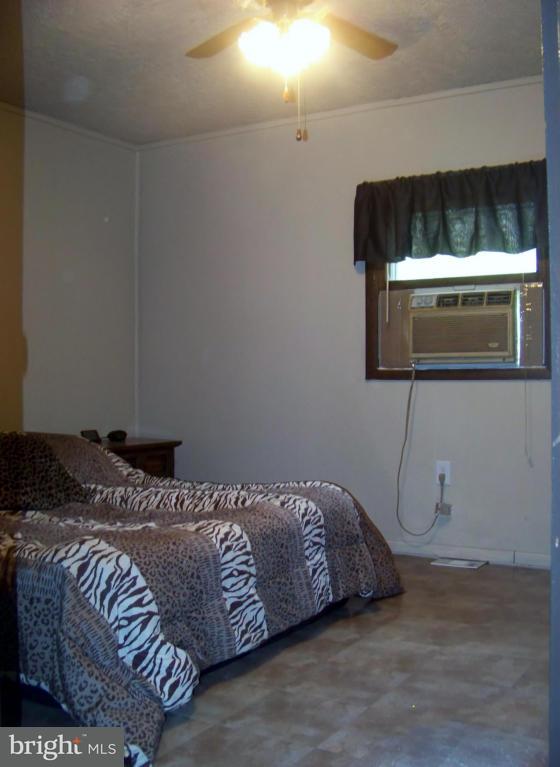 2282 Quarry Road Lebanon, PA 17046 - Photo 6 of 17 Gallery Image 6