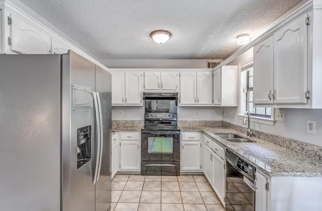 $299,000 | 595 Hickory Lane, Millington, TN 38053