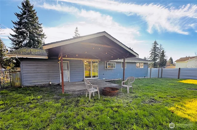 $450,000 | 712 Hanford Avenue, Bremerton, WA 98310