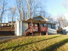 216 B Forest Road Oliver Springs, TN 37840 - Photo 1 of 12 Front - 216 B Forest
