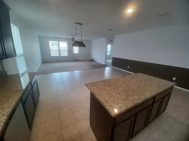 $2,076 | 7708 Anatolian Way, Fort Worth, TX 76131