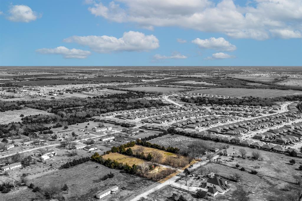 366 Tony Lane Fate, TX 75189 - Photo 33 of 36 an aerial view of a city