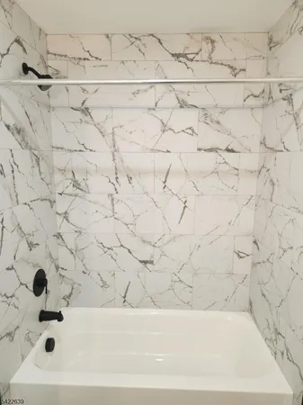 $3,200 | 410 South 8th Street, Newark, NJ 07103