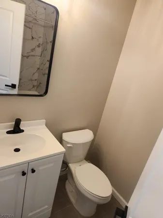 $3,200 | 410 South 8th Street, Newark, NJ 07103