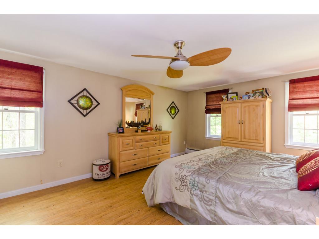 12 Garvin Road Derry, NH 03038 - Photo 11 of 25