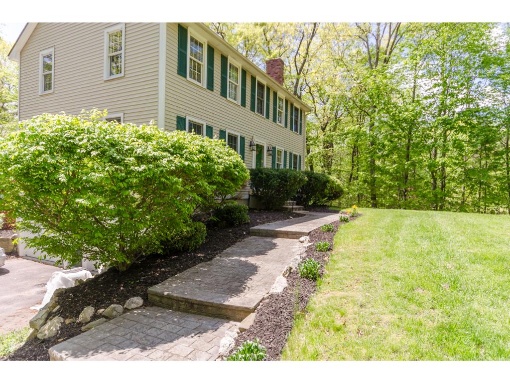 12 Garvin Road Derry, NH 03038 - Photo 21 of 25